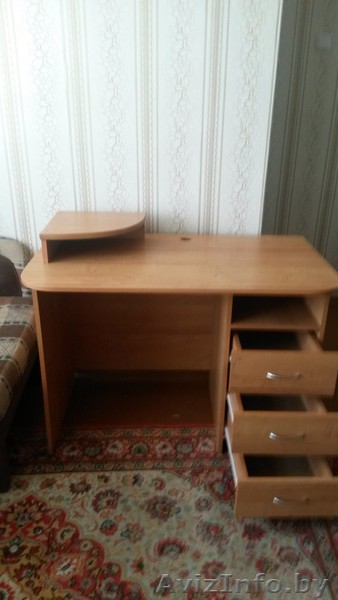 Стол компьютерный письменный - Изображение #1, Объявление #1637508